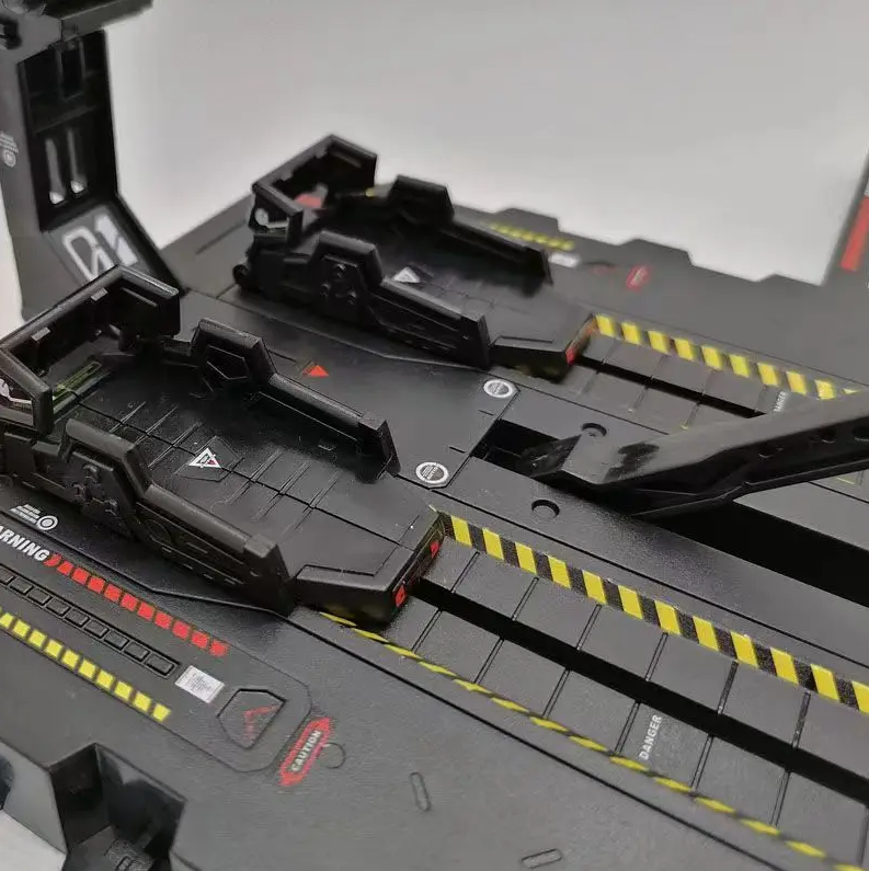 La+ 1/100 Launch Pad Base/Stand