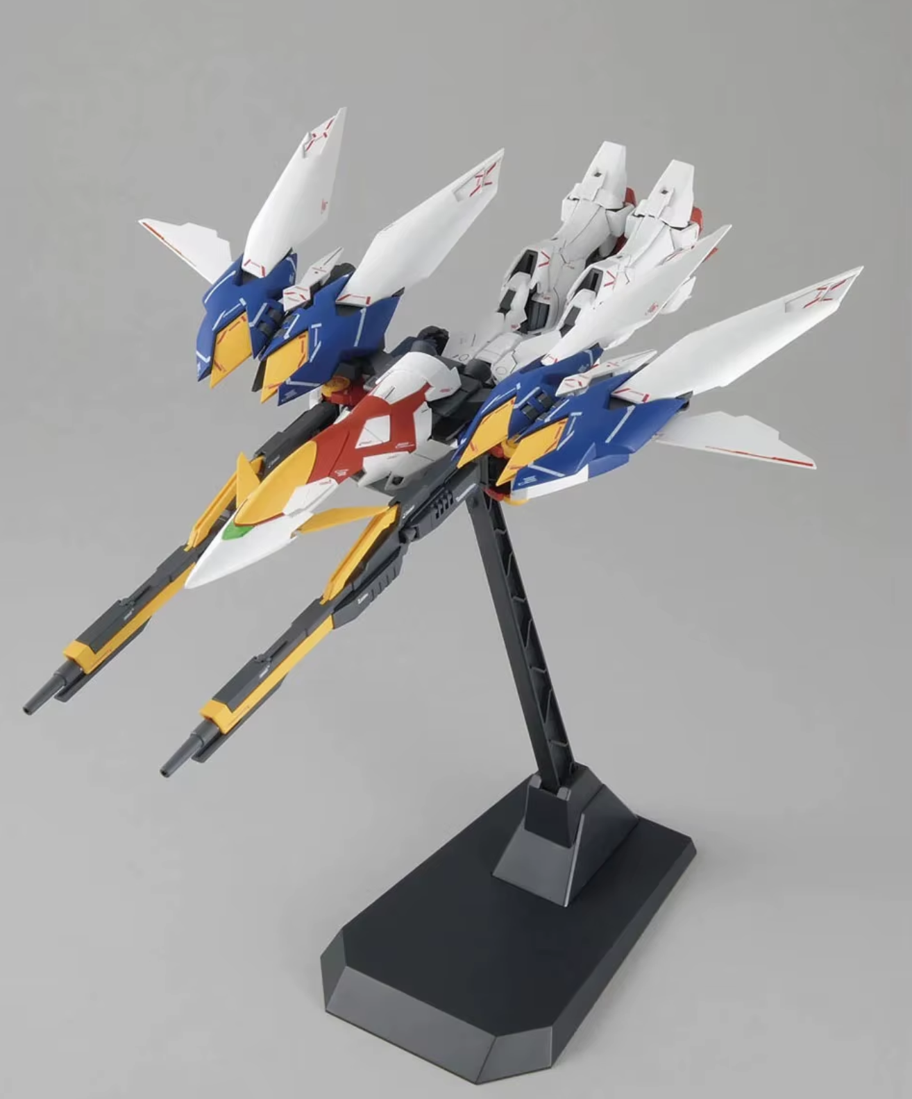 バンダイ MG 1/100 ウイングガンダム プロトゼロ