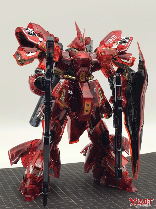 ダバン MG 1/100 MSN-04 サザビー(クリアカラー)