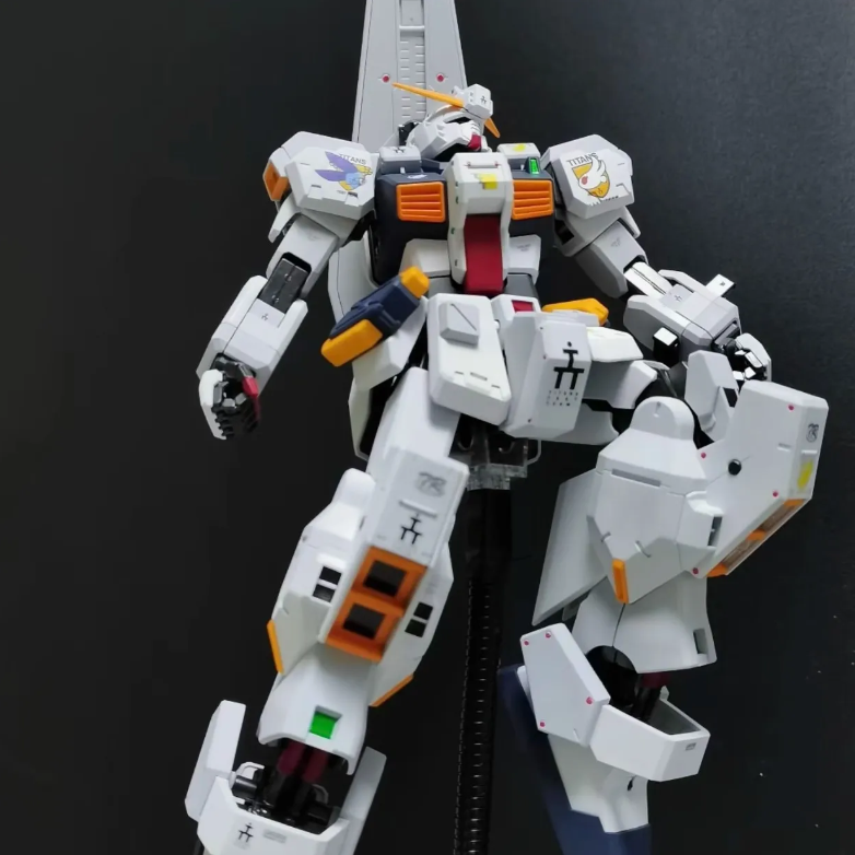 Daban 1/100 TR-1 Hazel Custom