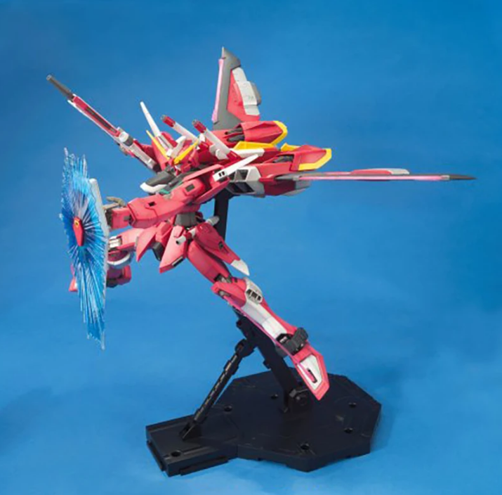 Bandai MG 1/100 Infinite Justice Gundam