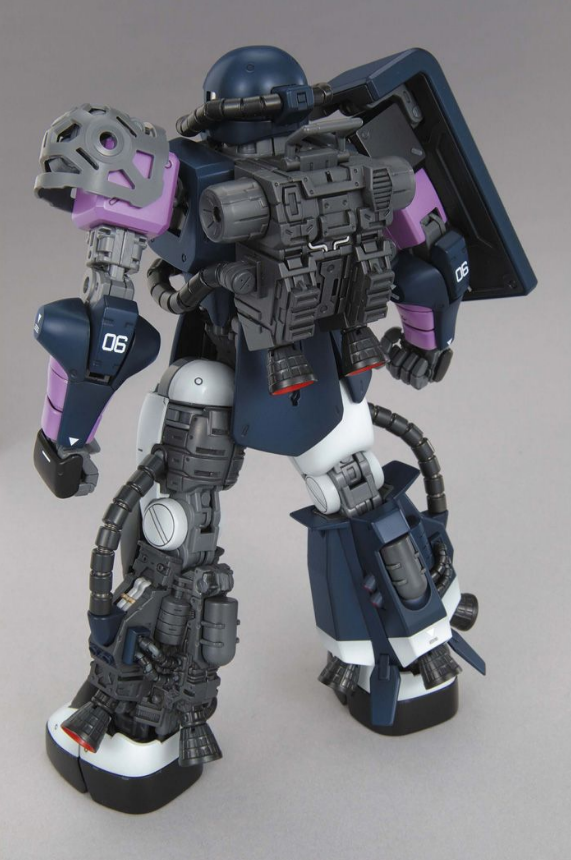 Bandai MG 1/100 MS-06R Zaku II Schwarz Tri-Star Ver 2.0