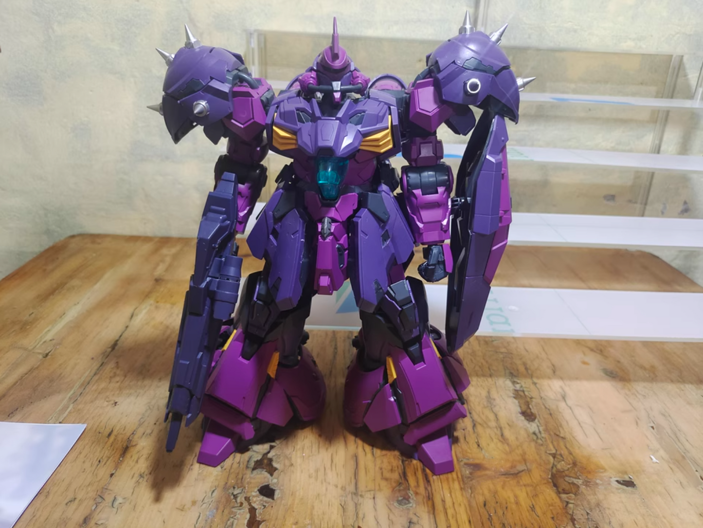 Mecha Ark 1/100 Dominant Titan Model Kit