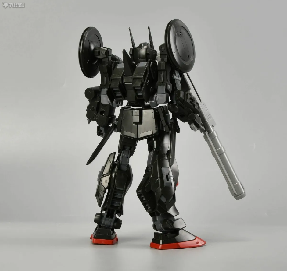 Premium Bandai HG 1/144 RX-80BR Black Rider