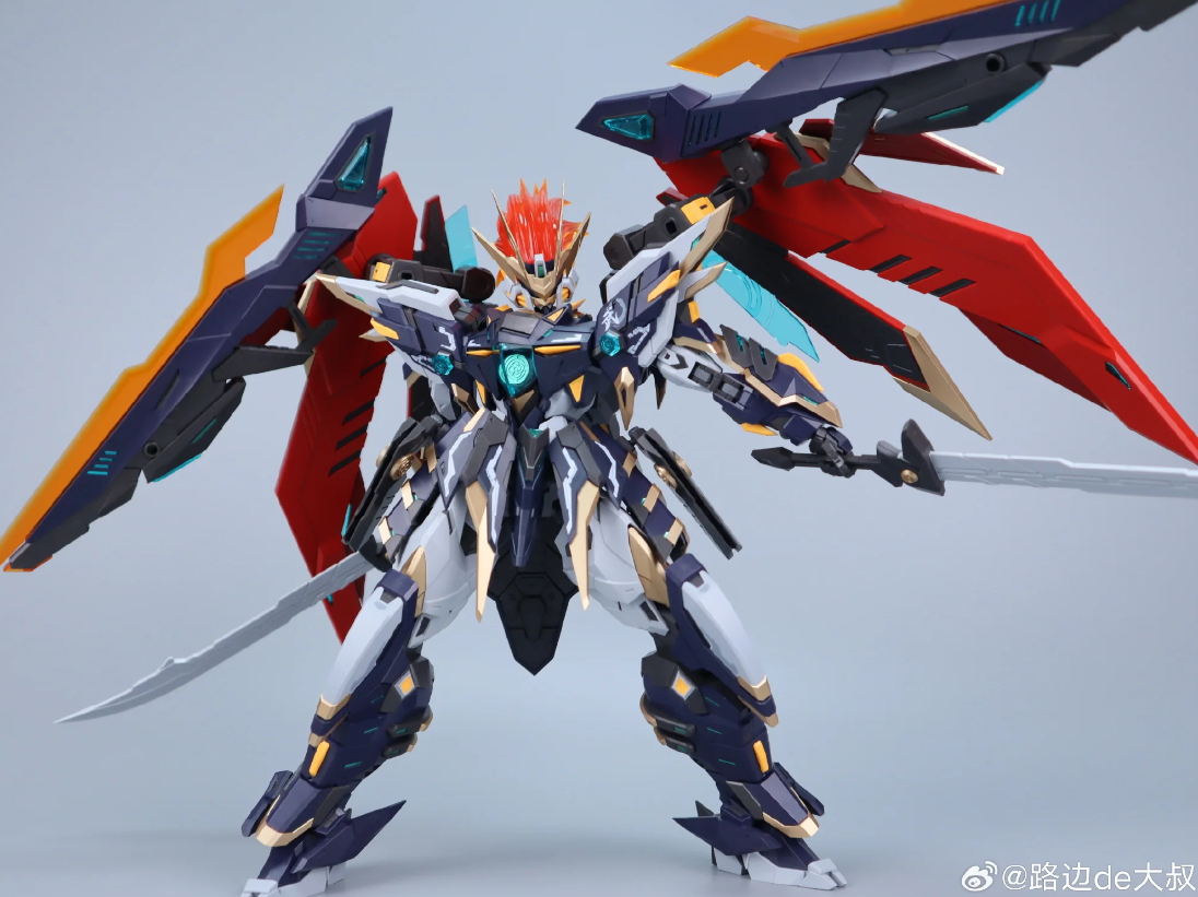 SNAA 1/100 YR-03 Martial Emperor Model Kit