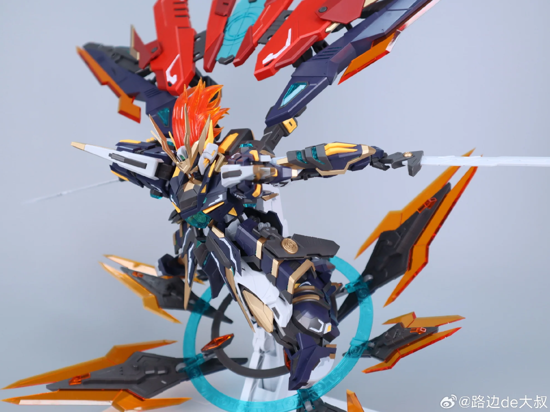 SNAA 1/100 YR-03 Martial Emperor Model Kit