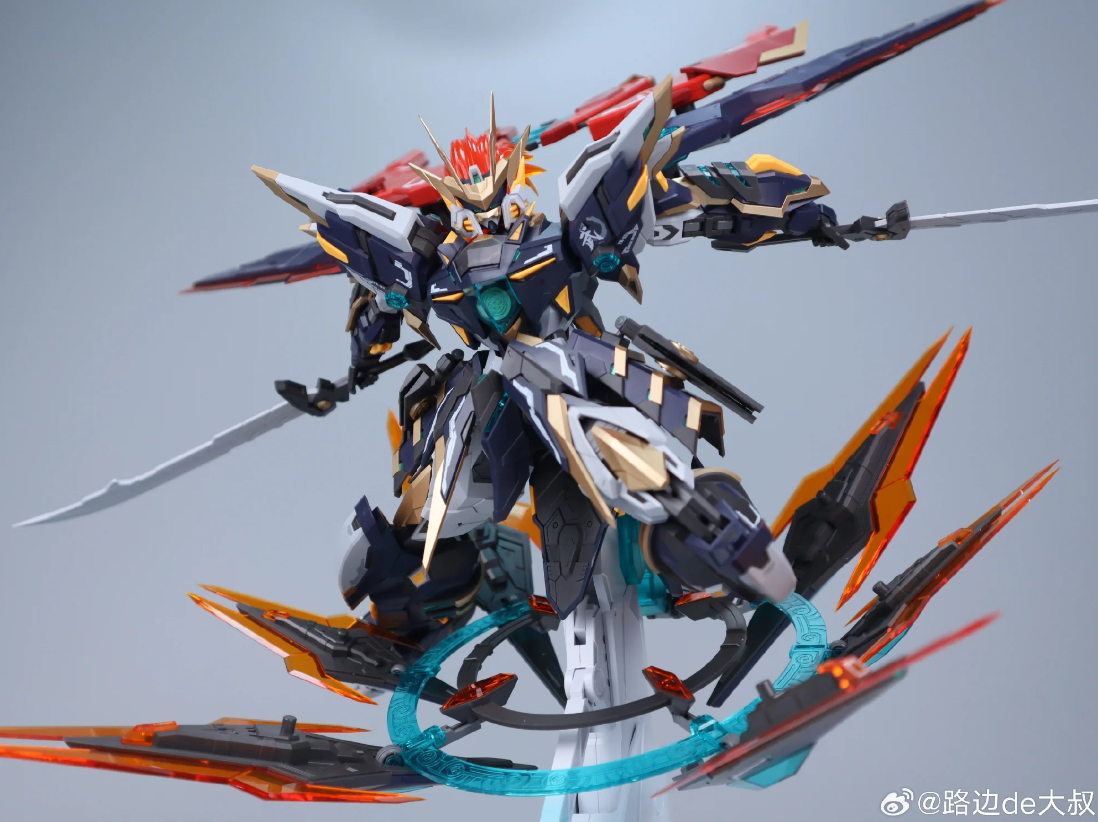 SNAA 1/100 YR-03 Martial Emperor Model Kit