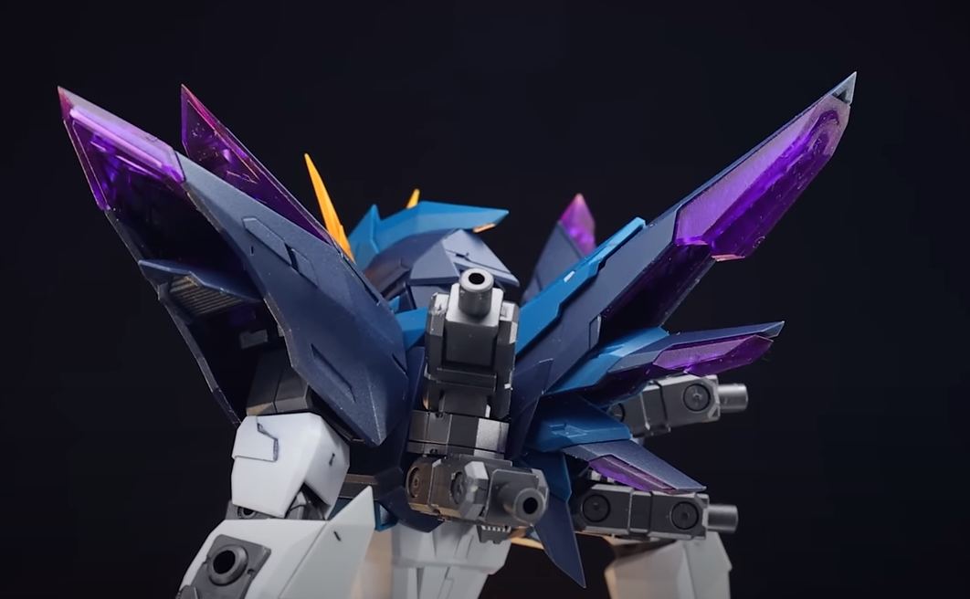 SNAA 1/100 XH-01 Hunt And Kill Model Kit