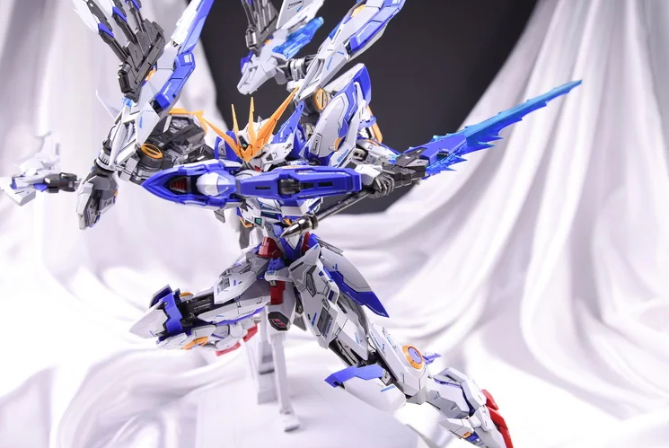 ZZA MG 1/100 Blue Flame (Druckgussrahmen)