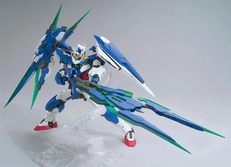 バンダイ MG 1/100 ダブルオークアンタ フルセイバー