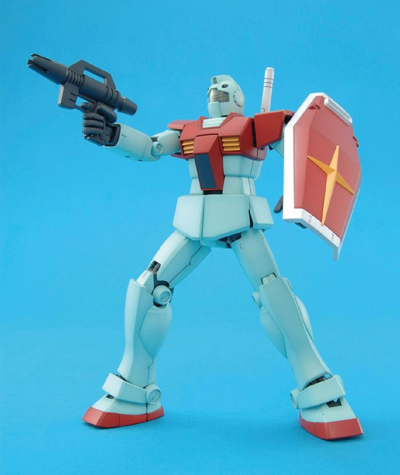 Bandai 1/100 MG RGM-79 GM Ver. 2.0