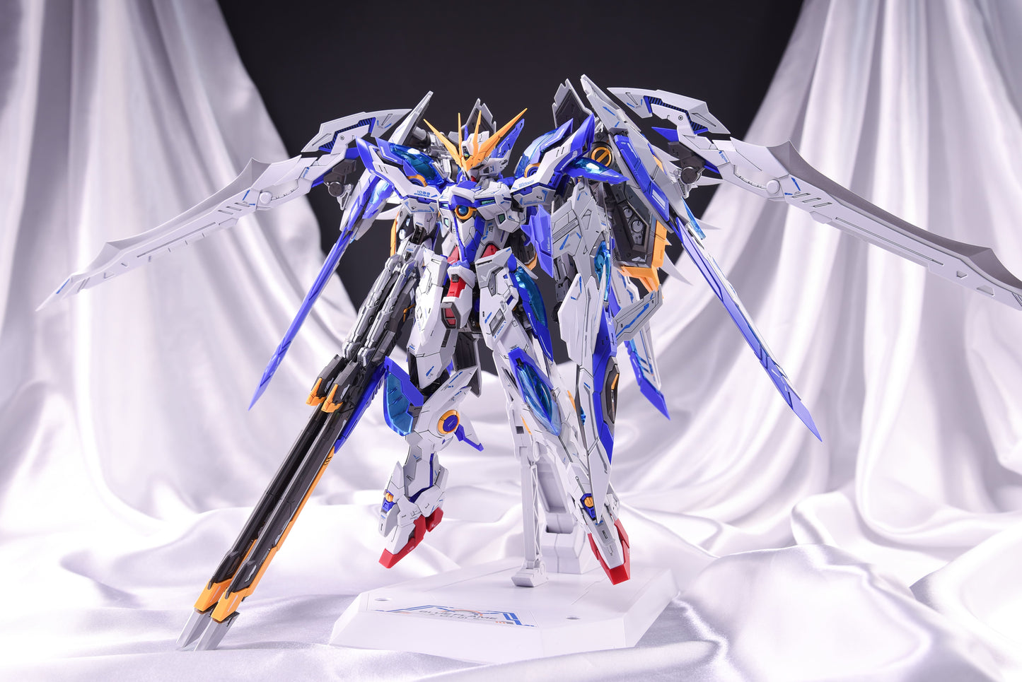 ZZA Model 1/100 Blue Flame Model Kit [Metal Frame]