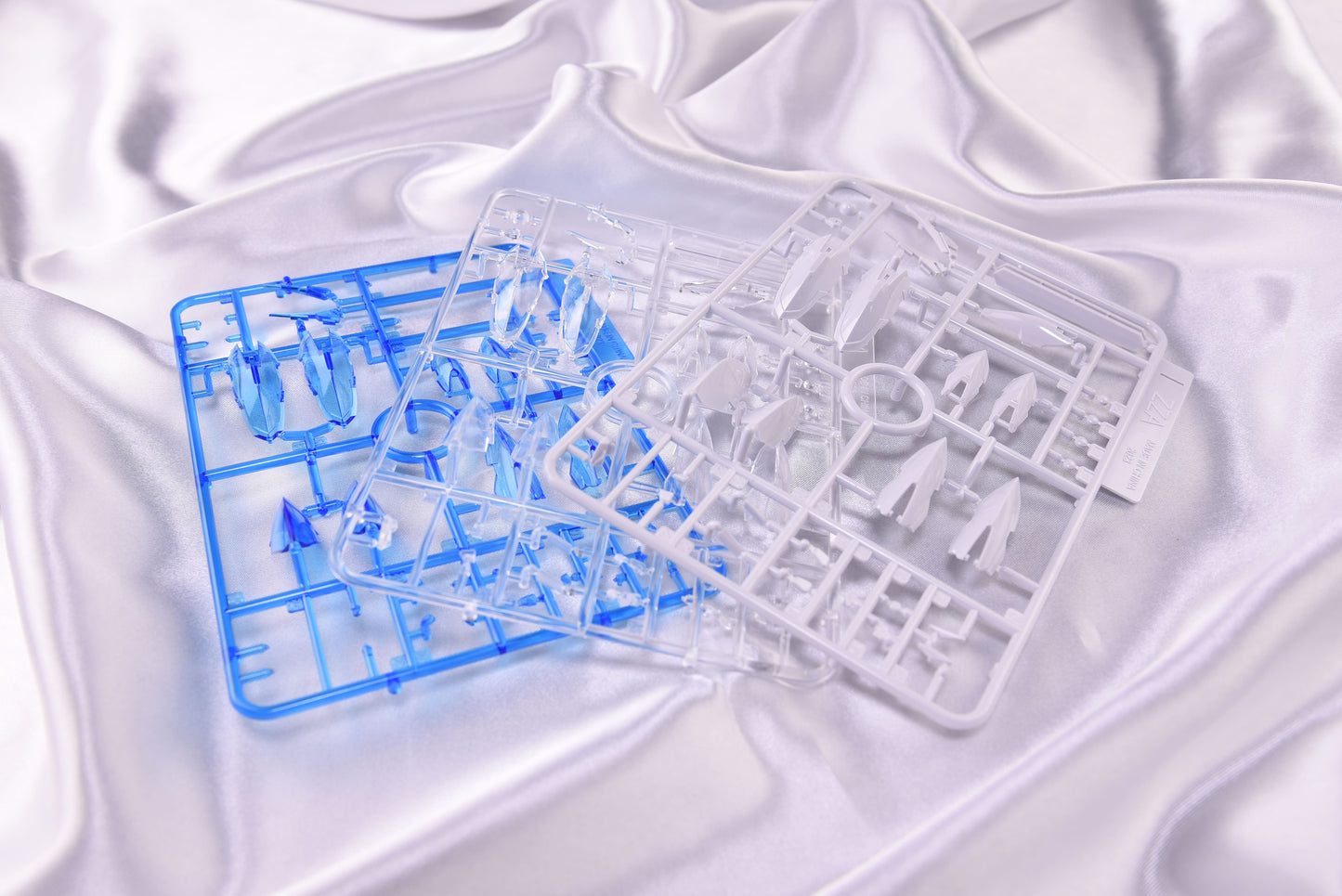 ZZA Model 1/100 Blue Flame Model Kit [Metal Frame]