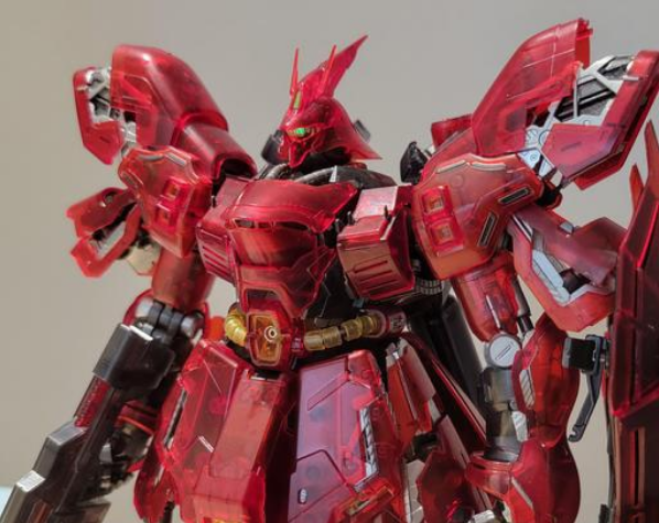 Daban MG 1/100 MSN-04 Sazabi  (Clear Color)