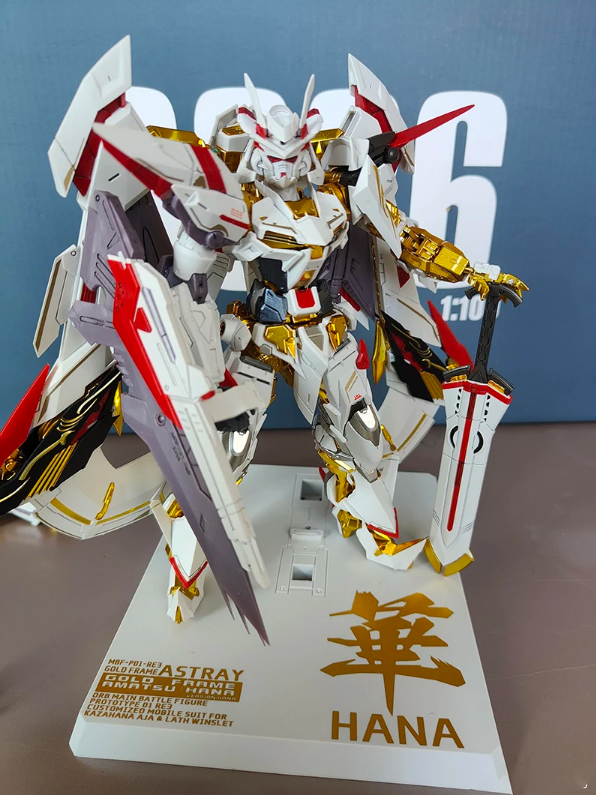 Daban MG 1/100 MBF-P01-RE3 Astray Gold Frame Amatsu Mina Hana