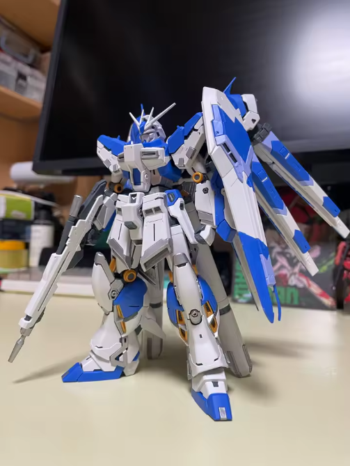 Daban RG 1/144 RX-93-V2 Hi-Nu Gundam