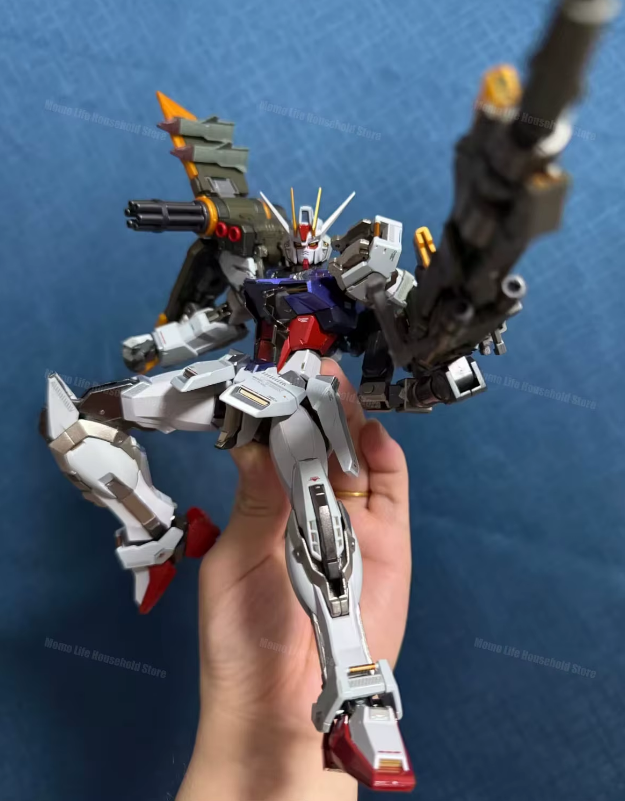 Daban 1/100 GAT-X105 Perfect Strike Model Kit