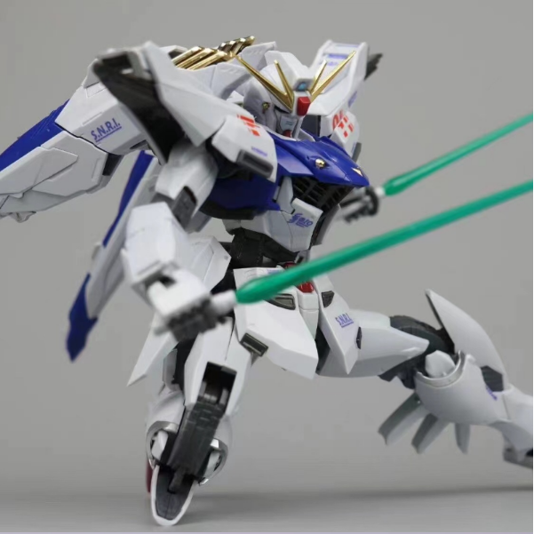 Daban 8821 MG 1/100 F91 Gundam