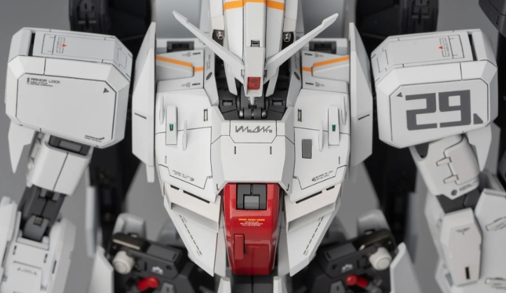 Model Thief 1/100 MSZ-006C Zeta Plus C1/C4 [Full Resin Kit]