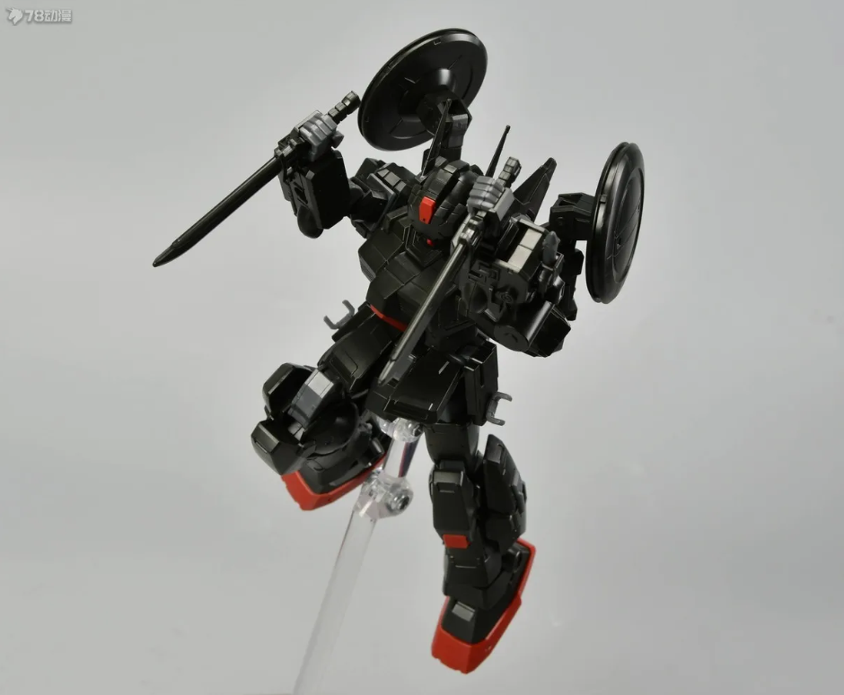 Premium Bandai  1/144 HGUC RX-80BR Black Rider