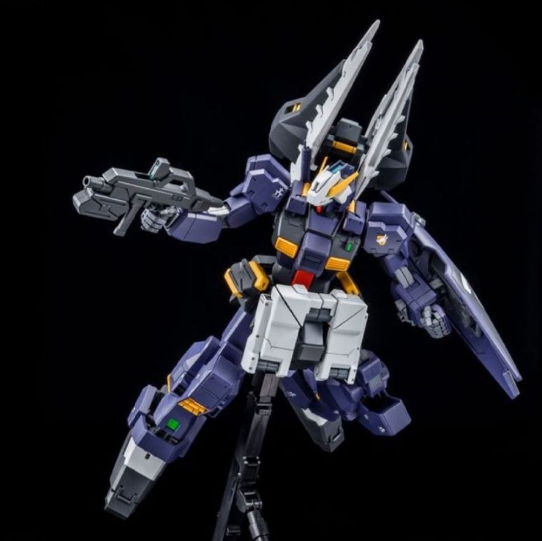 Premium Bandai MG 1/100 Gundam TR-1 [Advanced Hazel]