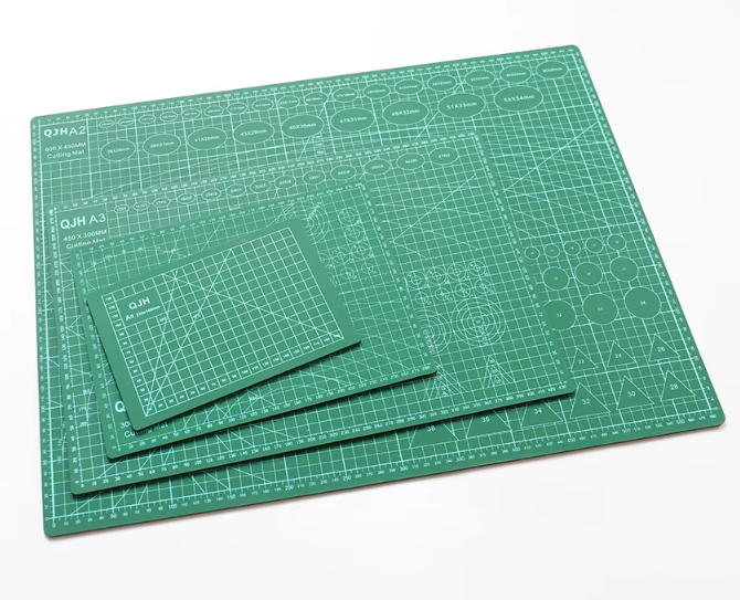 QJH PVC Double-Sided Self-Healing Cutting Mat