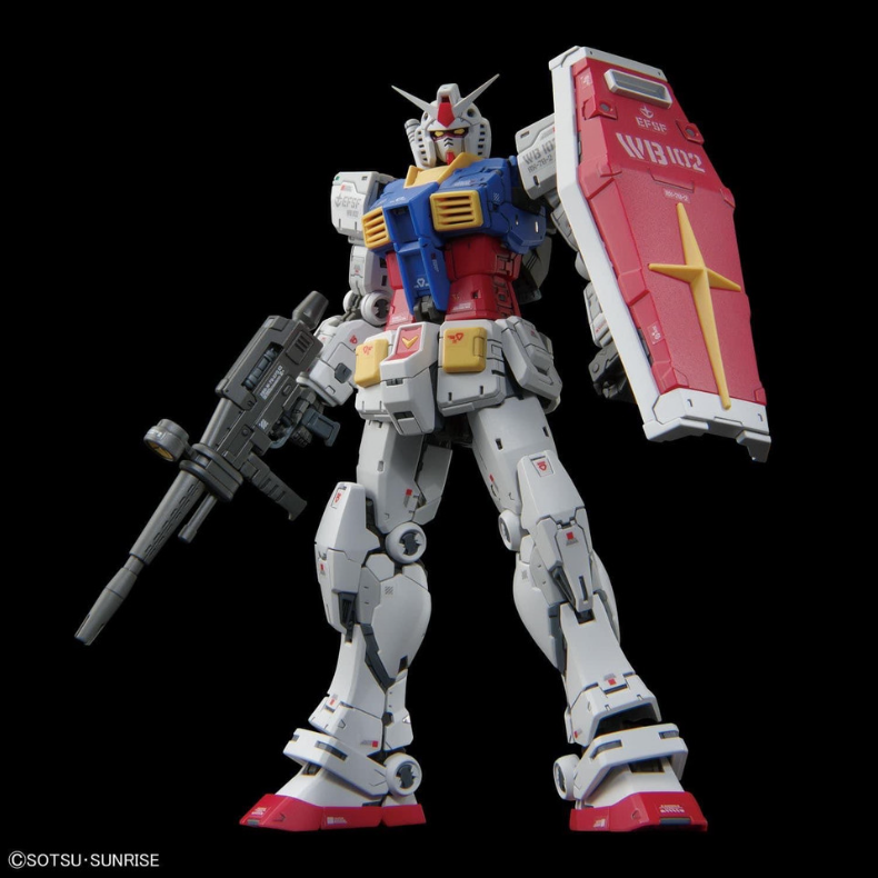 Bandai RG RX-78-2 Gundam 2.0