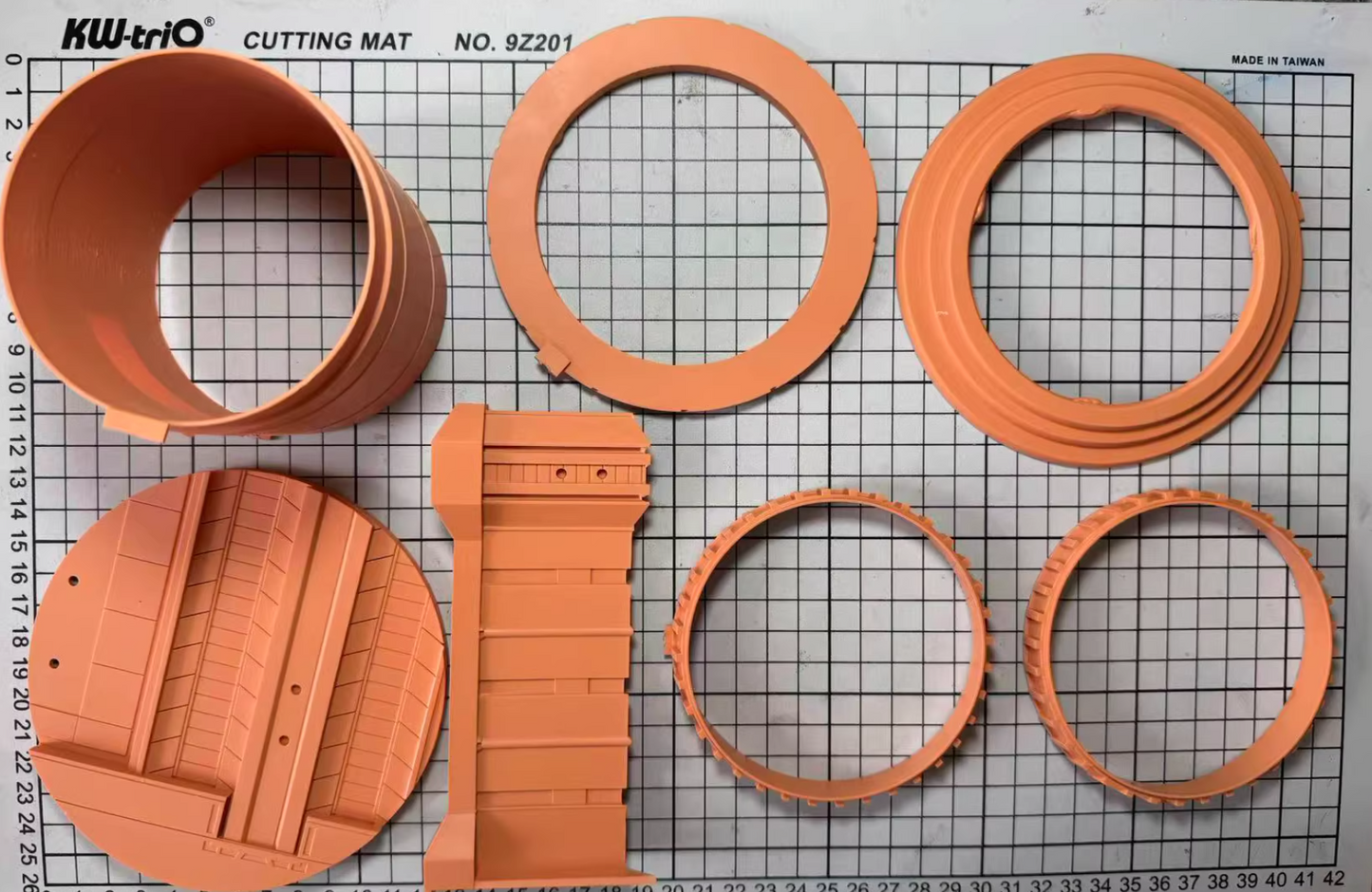 Stickler Studio 1/144 MS-18E Kampfer Qquuuuuux [Conversion Kit]