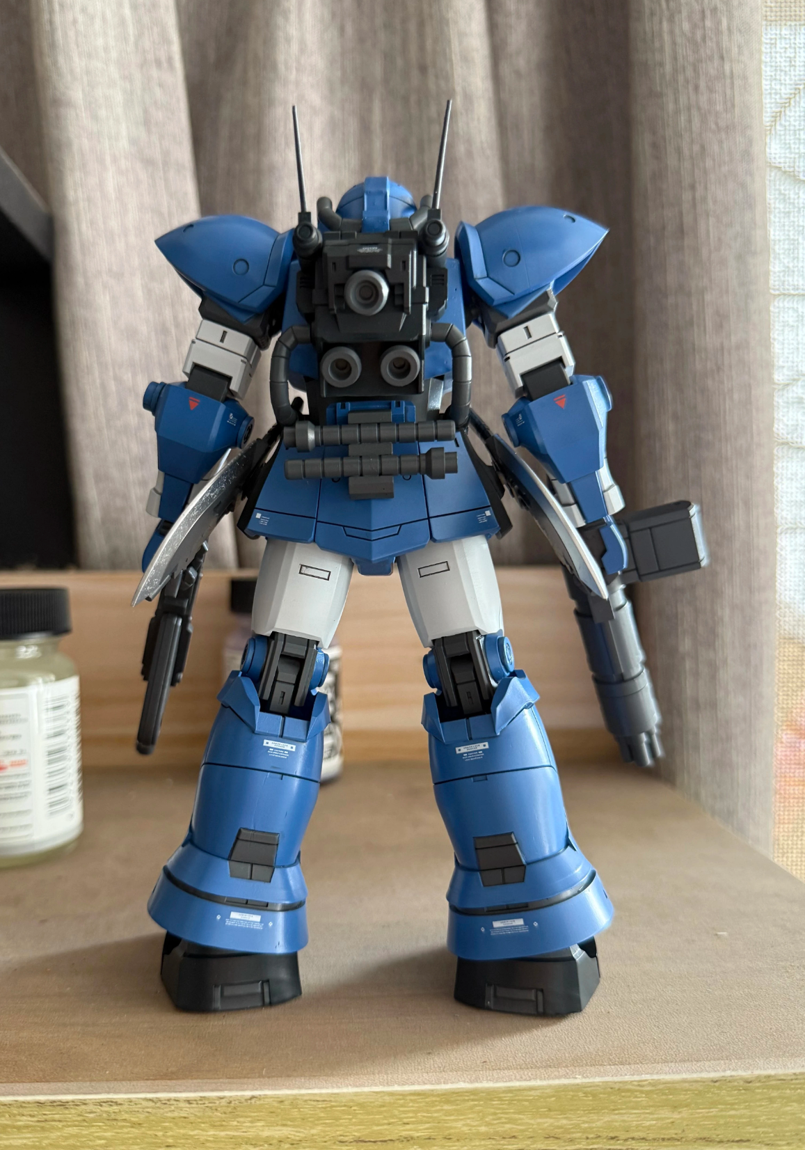 Tuanzi 1/100 MS-11 Act Zaku [Full Resini Kit]