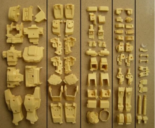 UC Recast 1/100 RX-79-BD-1 Blue Destiny [Conversion Kit]