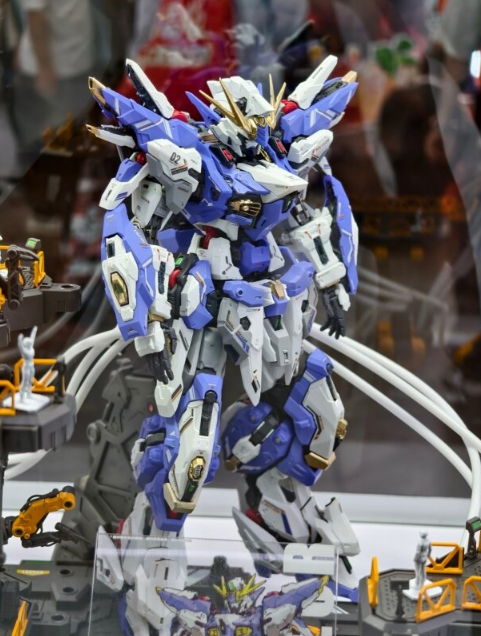 (Pre-Order) Vientiane Fusion 1/100 TMS-01 Meteor