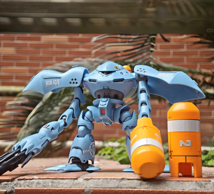 Xie Lao Ban 1/100 Hygogg Model Kit