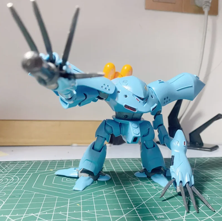 Xie Lao Ban 1/100 Hygogg Model Kit