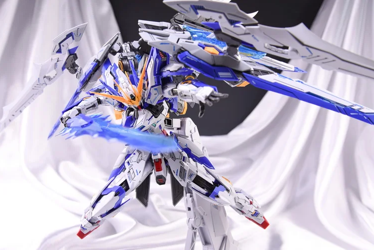 ZZA MG 1/100 Blue Flame (Diecast Frame)